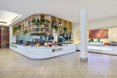 Crowne Plaza Alice Springs Lasseters, An IHG Hotel - Accommodation Search 1