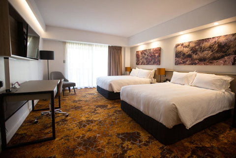 Crowne Plaza Alice Springs Lasseters, An IHG Hotel - Accommodation Search 41