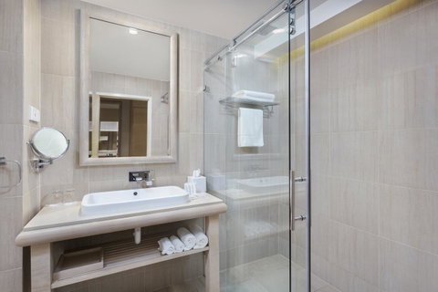 Crowne Plaza Alice Springs Lasseters, An IHG Hotel - Accommodation Search 3