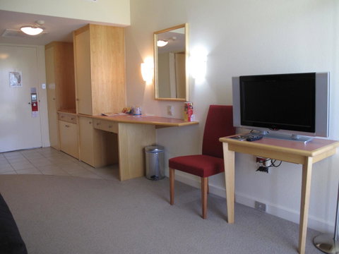 Crowne Plaza Alice Springs Lasseters, An IHG Hotel - Accommodation Search 10