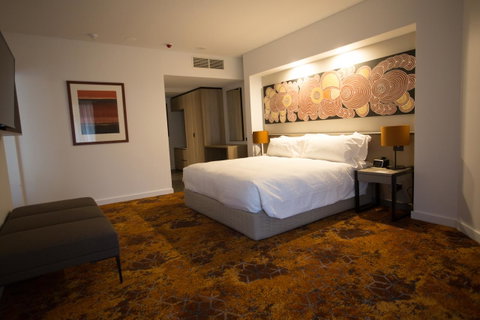 Crowne Plaza Alice Springs Lasseters, An IHG Hotel - Accommodation Search 33
