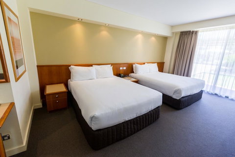 Crowne Plaza Alice Springs Lasseters, An IHG Hotel - Accommodation Search 9