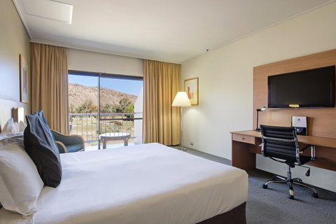 DoubleTree By Hilton Alice Springs - Accommodation Search 9