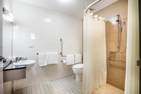 Novotel Darwin Airport - Accommodation Search 31