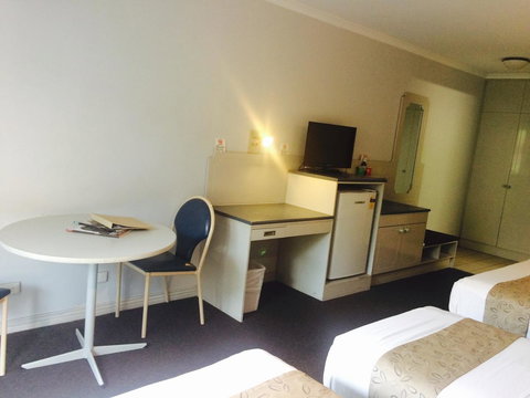 Stay At Alice Springs Hotel - Accommodation Search 24