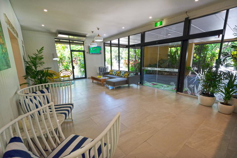 Palms City Resort - Accommodation Search 21