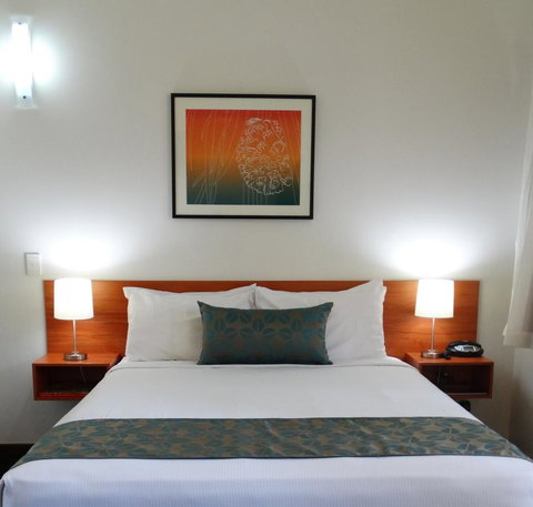 Palms City Resort - Accommodation Search 10