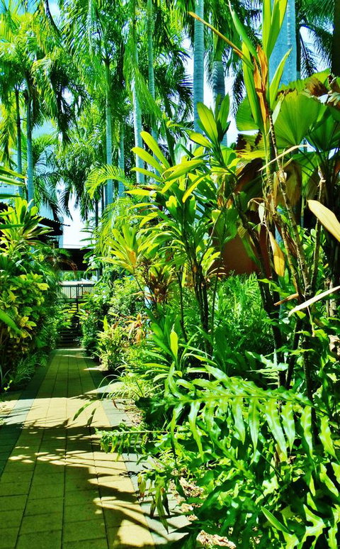 Palms City Resort - Accommodation Search 14