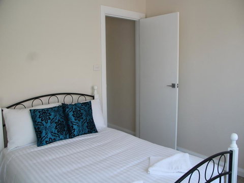 Beaches Serviced Apartments - Accommodation Search 3
