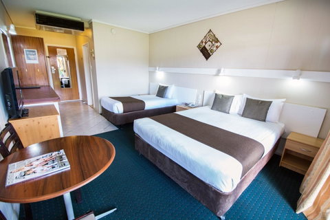 Elkira Court Motel - Accommodation Search 5