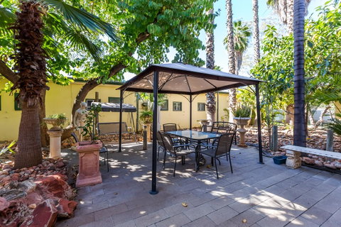 Elkira Court Motel - Accommodation Search 23