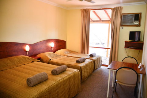 Erldunda Desert Oaks Resort - Accommodation Search 37