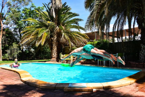 Erldunda Desert Oaks Resort - Accommodation Search 15