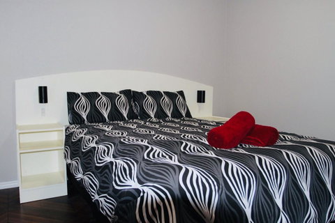 Erldunda Desert Oaks Resort - Accommodation Search 5
