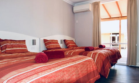 Erldunda Desert Oaks Resort - Accommodation Search 12