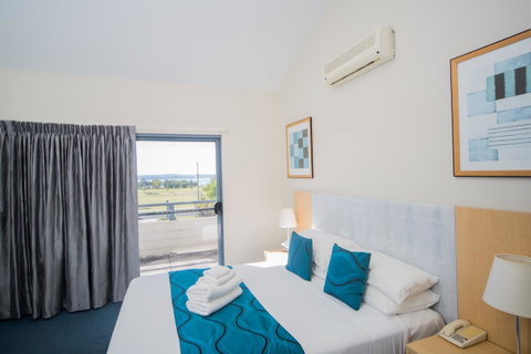 Corrigans Cove - Accommodation Search 4