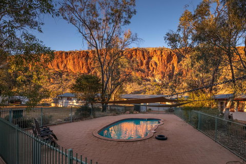 Glen Helen Lodge - Accommodation Search 17
