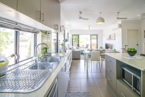 ZEN QUEST - The NOMADS PAD Near Nightcliff Markets & Sunset Foreshore - Accommodation Search 25