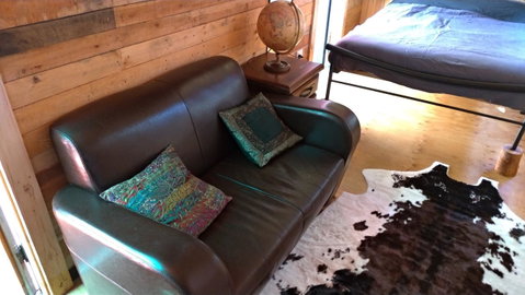 Alice\'s Secret Travellers Inn - Accommodation Search 10