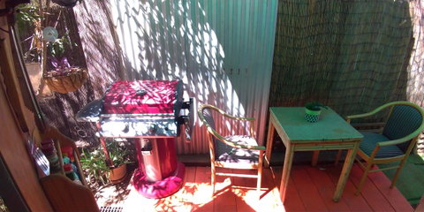 Alice\'s Secret Travellers Inn - Accommodation Search 4
