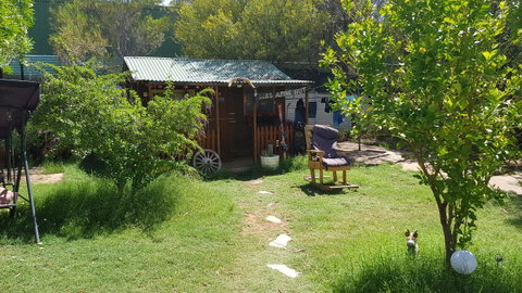 Alice\'s Secret Travellers Inn - Accommodation Search 23