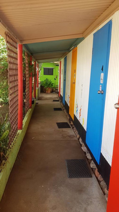 Alice\'s Secret Travellers Inn - Accommodation Search 27