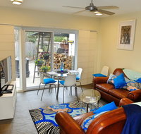 Rock Wallaby - Accommodation Search