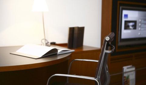 Novotel Canberra - Accommodation Search 11