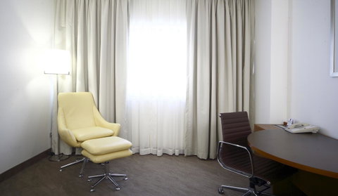 Novotel Canberra - Accommodation Search 16