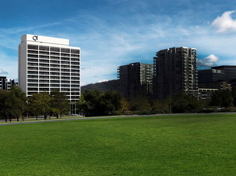 QT Canberra - Accommodation Search 16