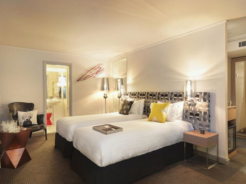 QT Canberra - Accommodation Search 23