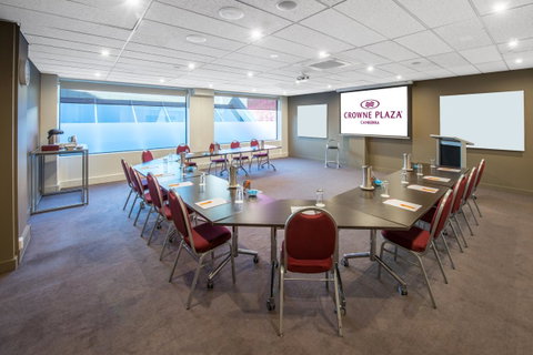 Crowne Plaza Canberra, An IHG Hotel - Accommodation Search 8