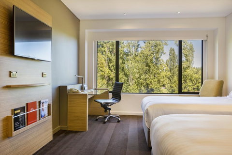 Crowne Plaza Canberra, An IHG Hotel - Accommodation Search 22