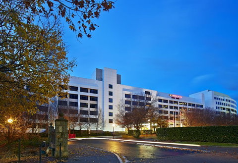 Crowne Plaza Canberra, An IHG Hotel - Accommodation Search 1
