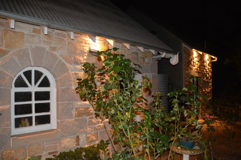 Garden Room - Accommodation Search 9