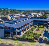 Lennox Holiday Apartments - Accommodation Search