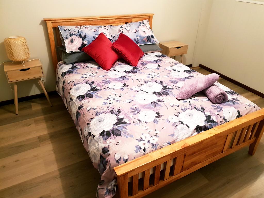 Waggrakine WA Accommodation Search