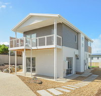 Boomer Beach Retreat - Pet-Friendly - WiFi - Accommodation Search