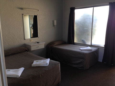 Boomerang Hotel - Accommodation Search 3