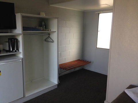 Boomerang Hotel - Accommodation Search 2
