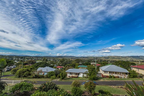 Boonah Hilltop Cottage - Accommodation Search 3