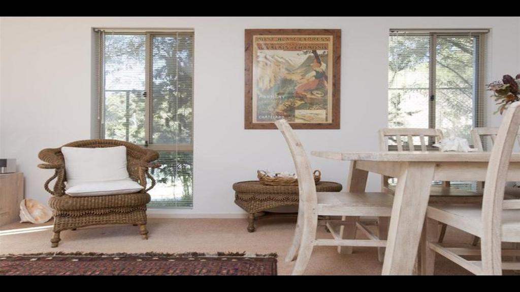 Surf Beach NSW Accommodation Search