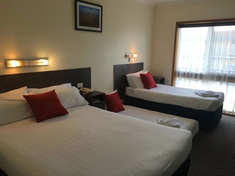 Boulevard Motor Inn - Accommodation Search 3