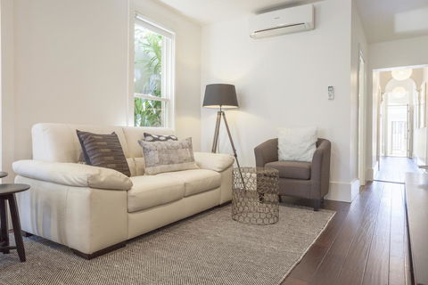 Boutique Stays - South Yarra Lane - Accommodation Search 2