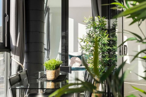 Braddon Penthouse, Top Location, Netflix, WiFi, Views - Accommodation Search 1