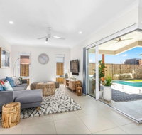 Brand New PRIZE HOME 50m path to beach - Accommodation Search