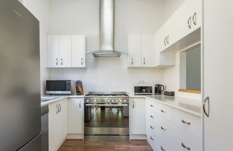 Breakaway On Niblick: Newly Renovated - Accommodation Search 3