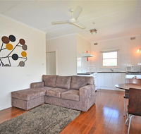 Breakers 4 2 Hill Street - Accommodation Search