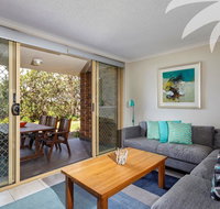 Breezes - Oceanside 17 - Accommodation Search