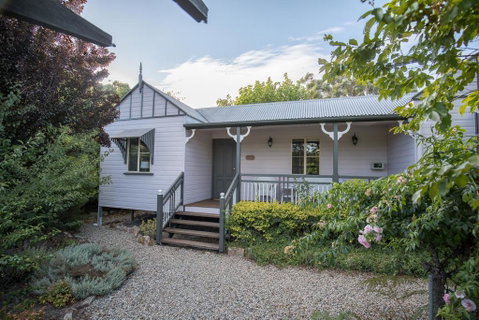 Briar Rose Cottages - Accommodation Search 0